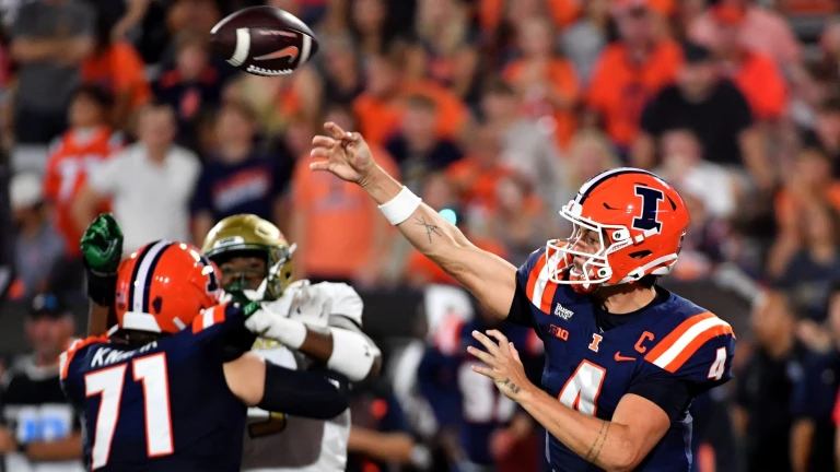Ranking the Top 45 College Football Quarterbacks Right Now