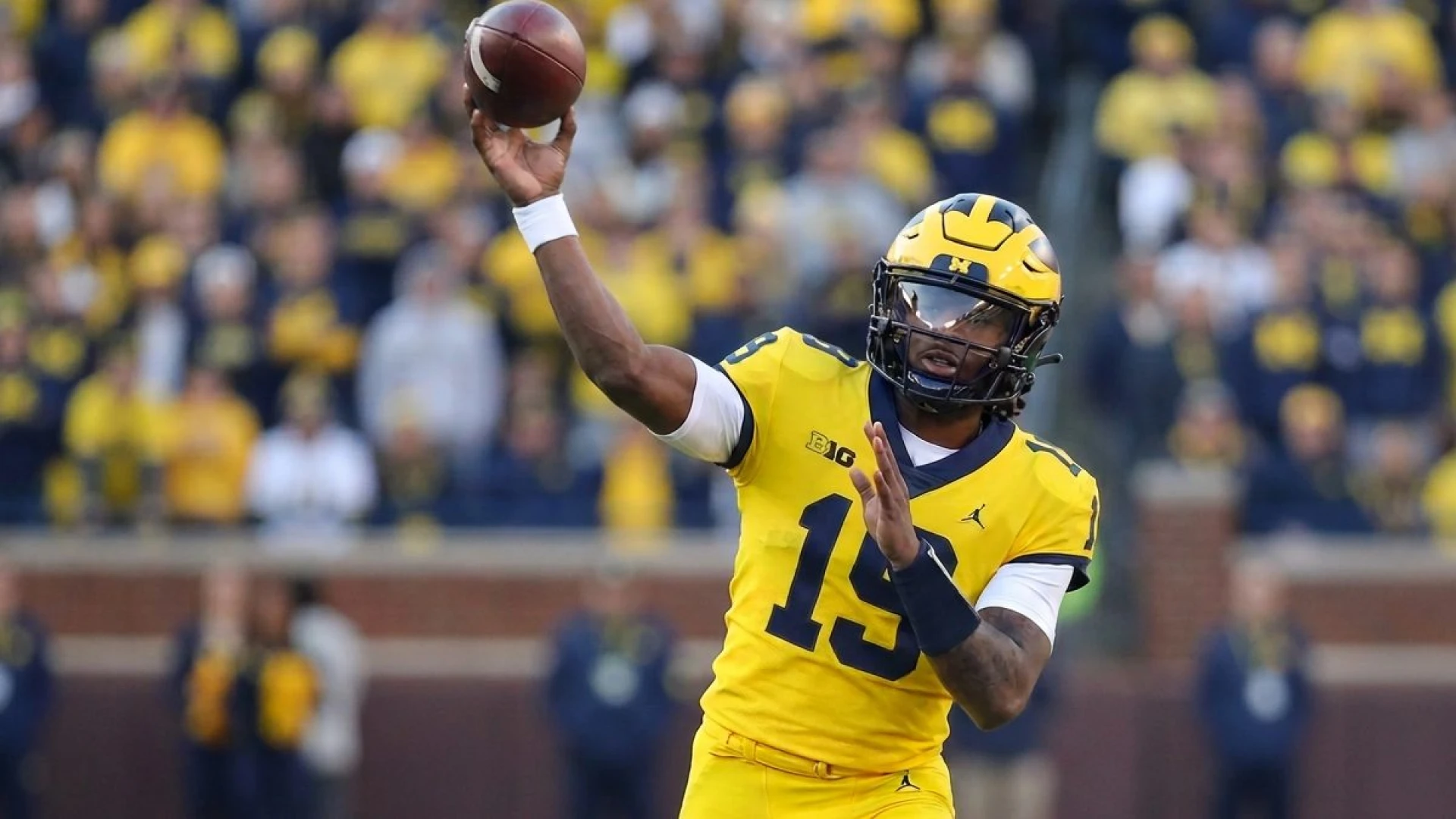 Michigan Quarterback Bryce Underwood Shows The Weight of The NIL Era