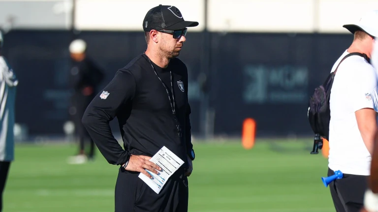 For Kubiak, changing the Raiders' culture is a daily endeavor