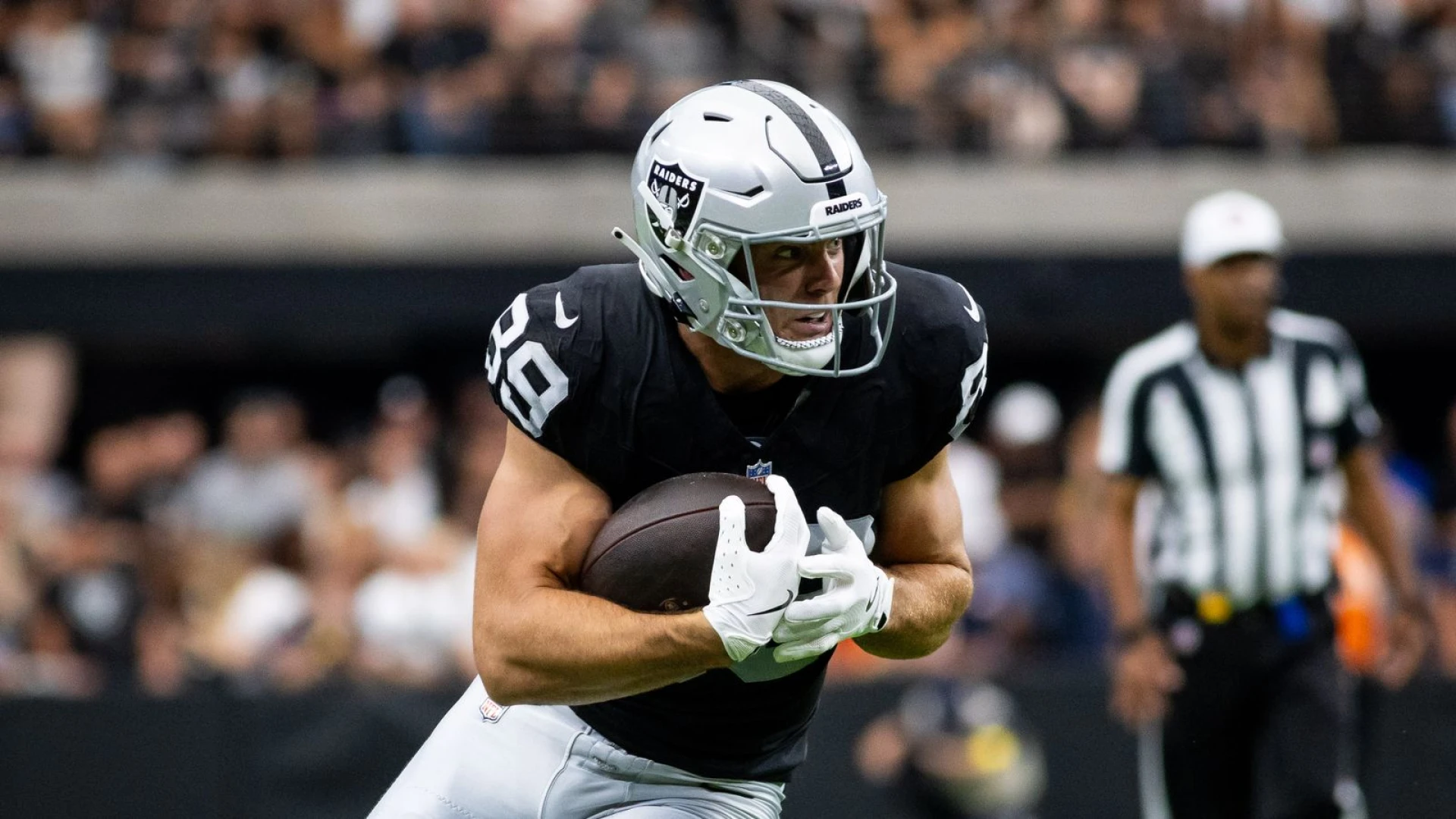 Raiders receive huge relief as TE Brock Bowers prepares to return