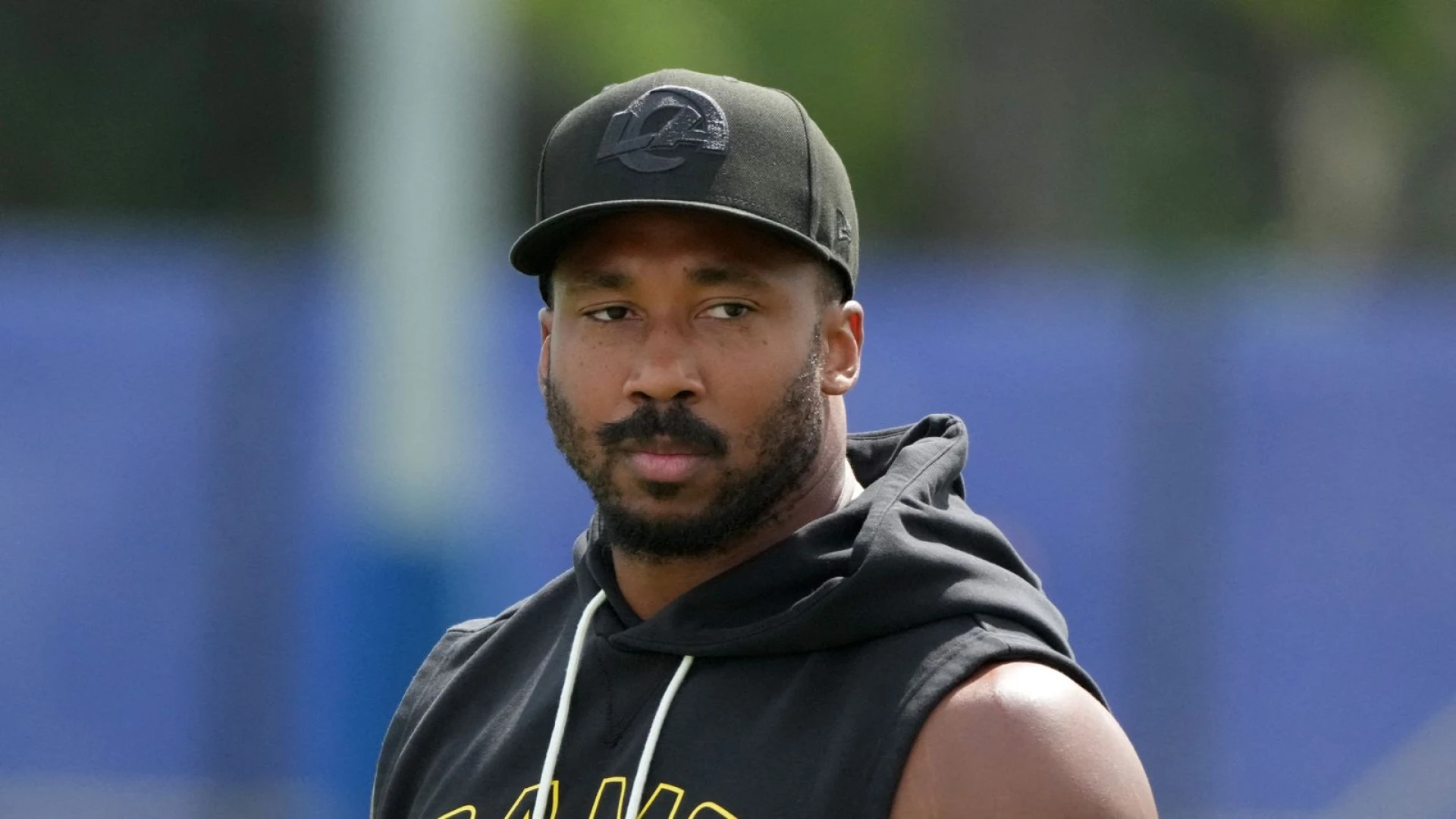 Rams DE Myles Garrett's season hit with major obstacle