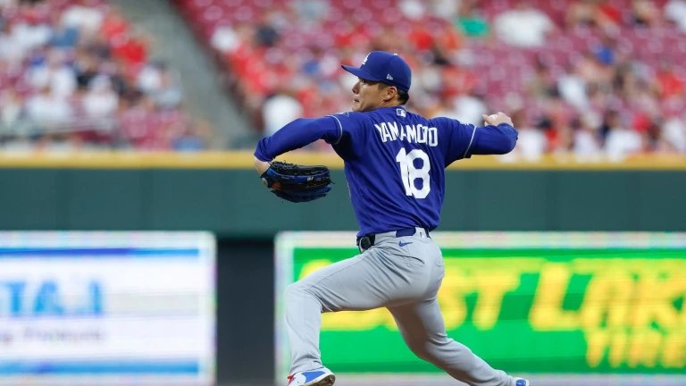 TST Images: Dodgers beat Reds, 4-0, at Great American Ball Park