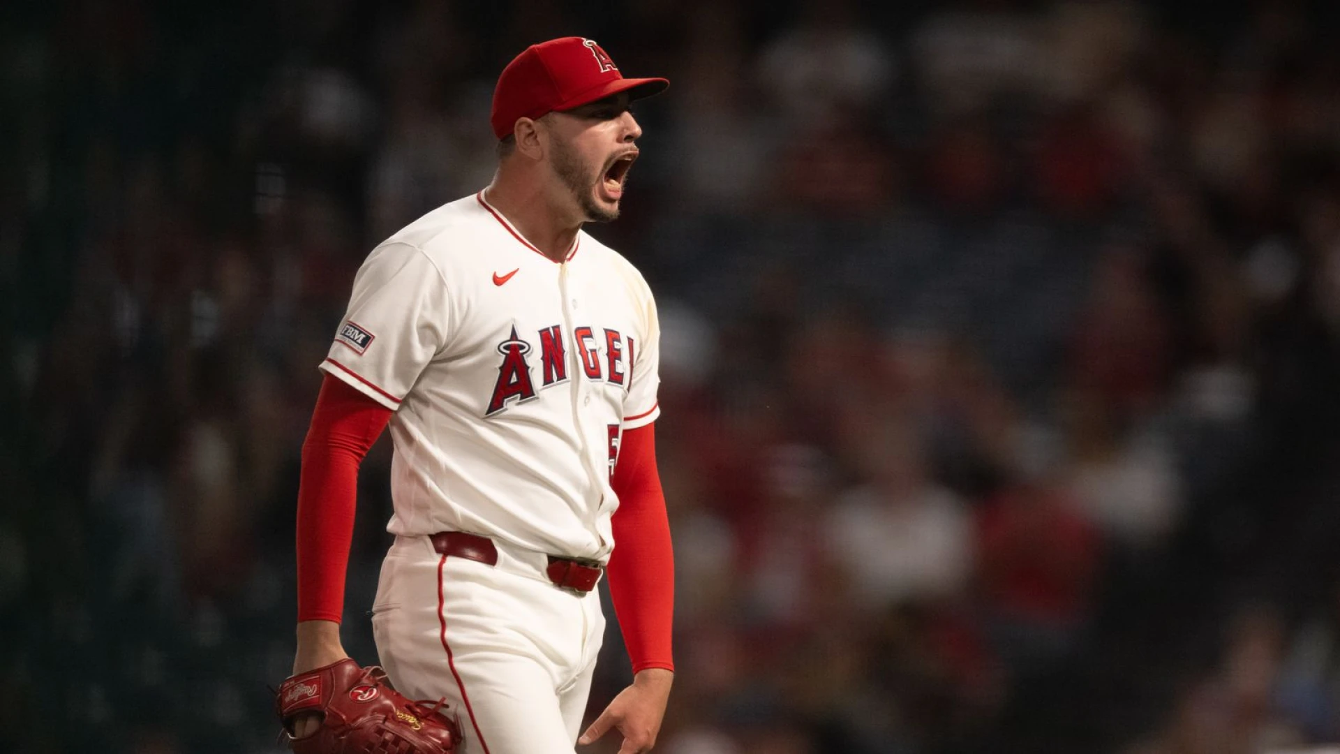 Angels complete dramatic comeback win over Twins