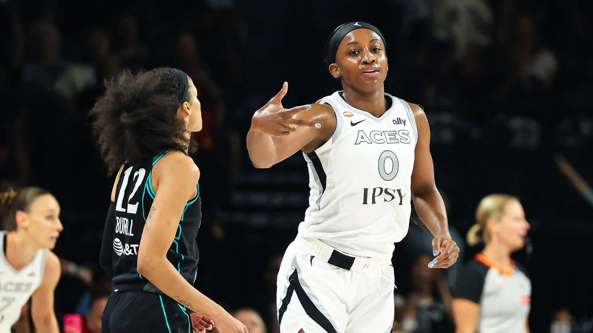 Aces rattle off sixth straight win in regular season home finale