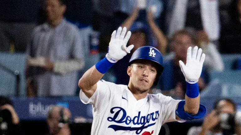 TST Images: The Dodgers beat the Padres, 7-0, at Dodger Stadium
