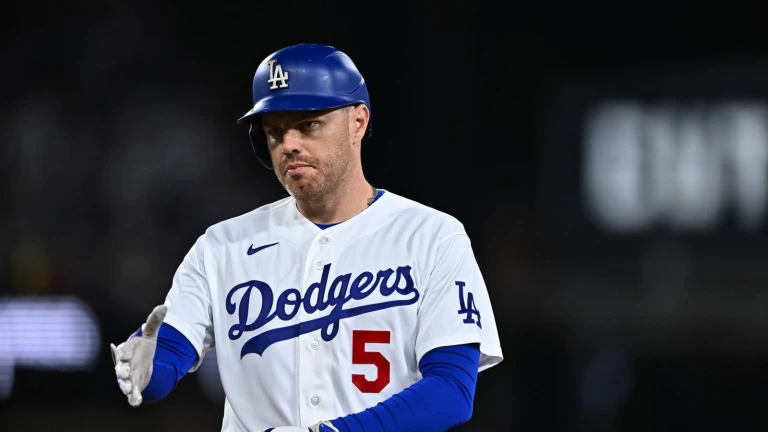 Freeman eyes rest as Dodgers close in on first round bye