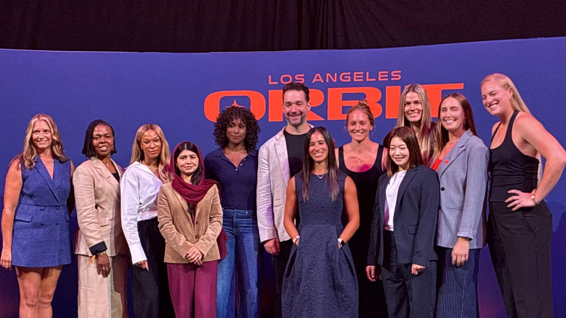 Los Angeles reveals the Orbit as the team name for League One Volleyball (LOVB)