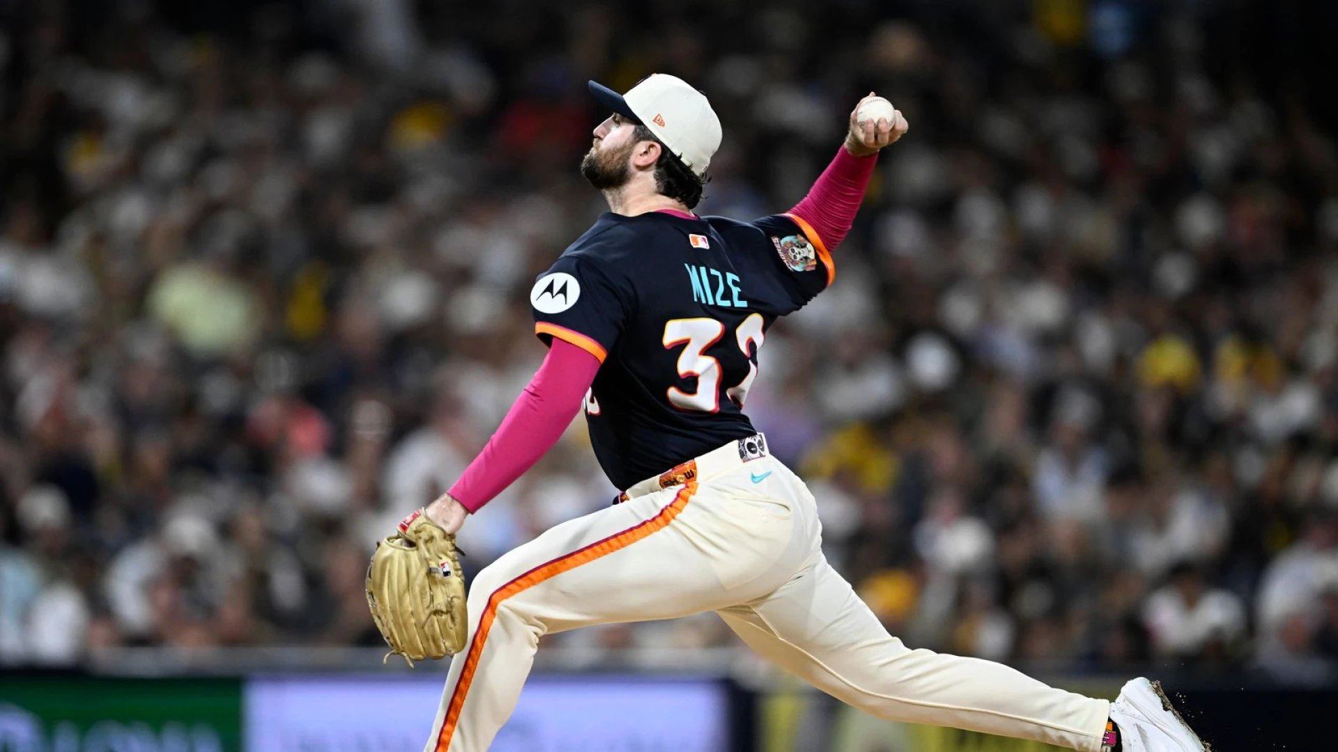 Padres can’t clinch home field as desperate Diamondbacks keep hopes alive