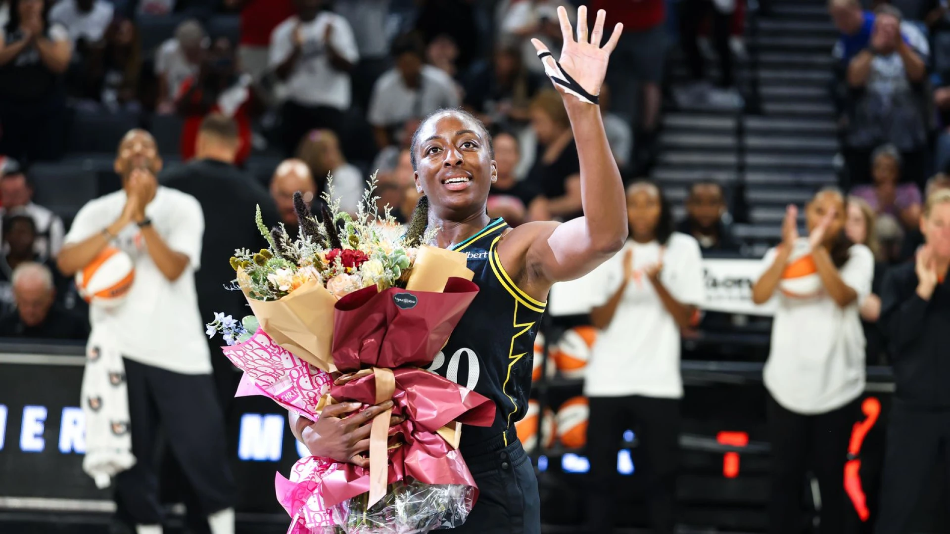 Players, coaches give their flowers to Nneka Ogwumike