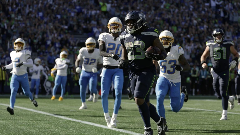 Week 5 Fantasy Wire Waiver: Emanuel Wilson, Will Shipley, Tyler Allgeier, Keon Coleman and MORE