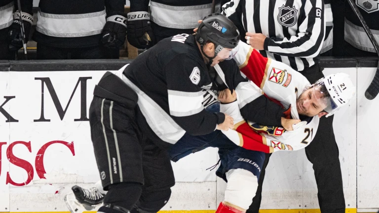 TST Images: Florida Panthers defeat Los Angeles Kings , 2-1, at Crypto.com Arena