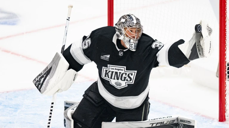 Darcy Kuemper bounces back in Kings’ 2-1 loss to Panthers