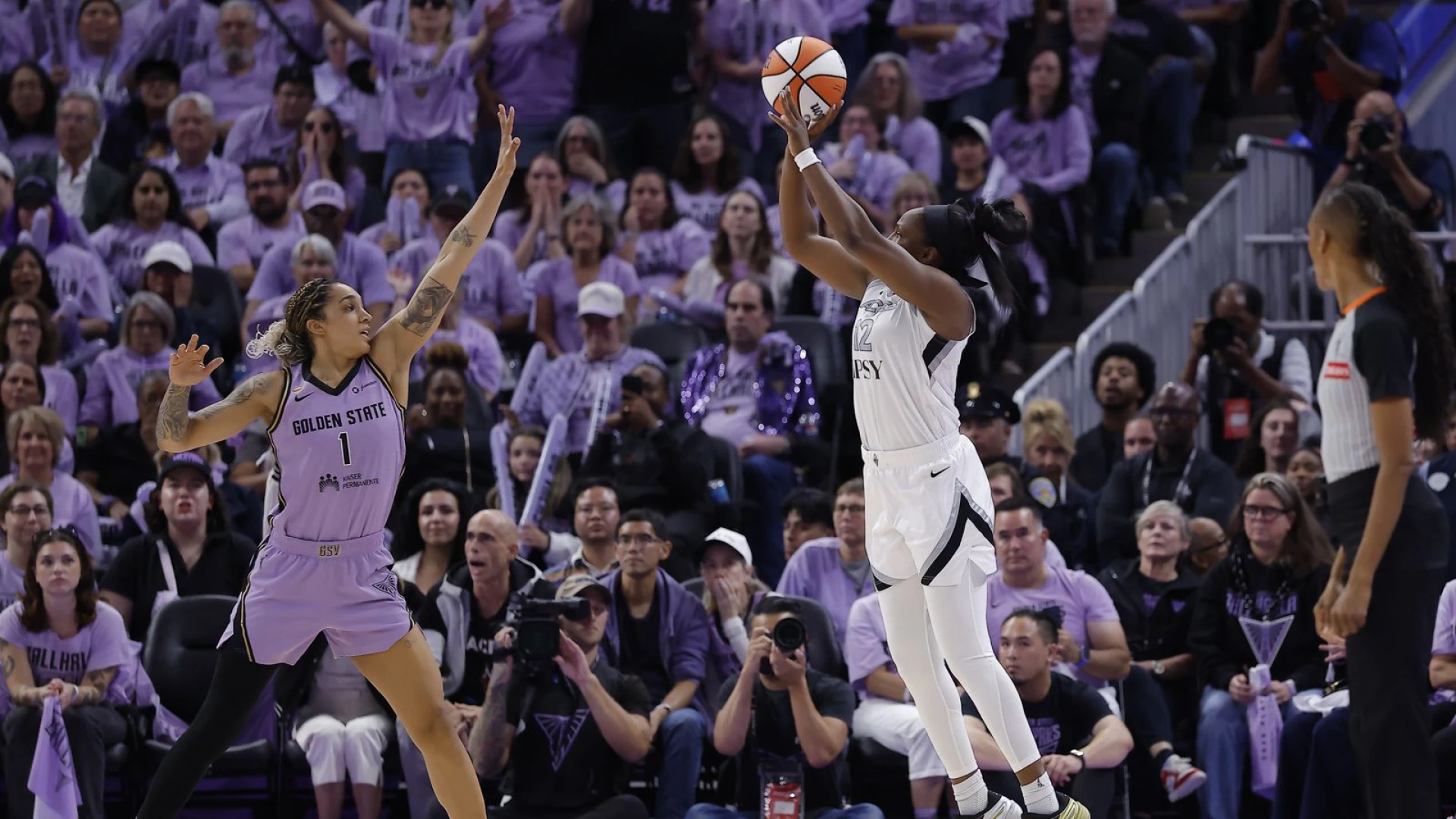 The Aces are on the ropes; need a historic turnaround to keep title defense alive