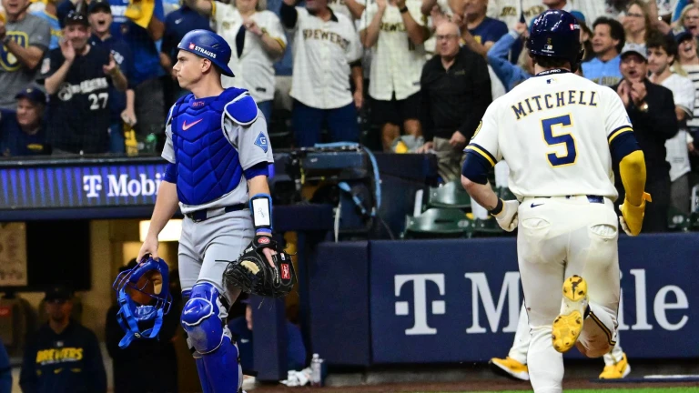 Dodgers drop Game 1 of NLCS to Brewers in Milwaukee