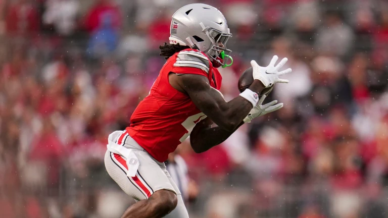 ESPN Ranks Top 27 College Football Teams With Best Chance to Win the Natty Going Into Week 7