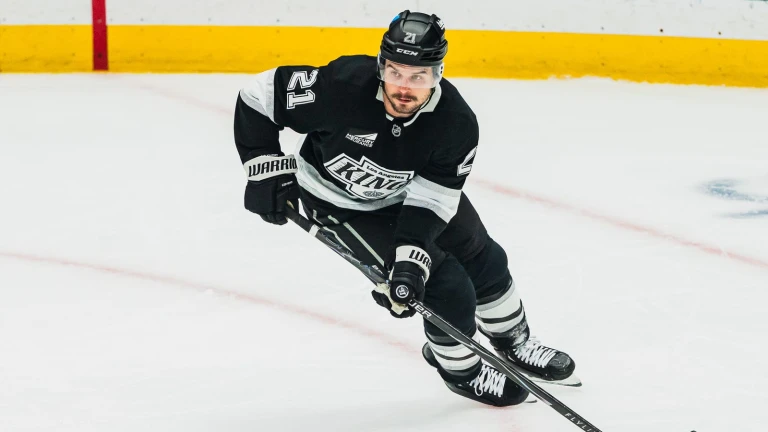 TST Images: Oilers defeat Kings, 4-1, at Crypto Arena