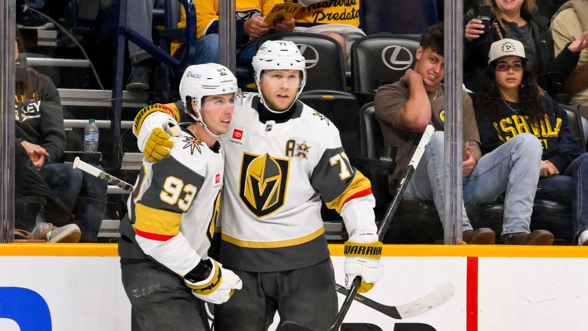 Golden Knights find form late to defeat Predators, split road trip
