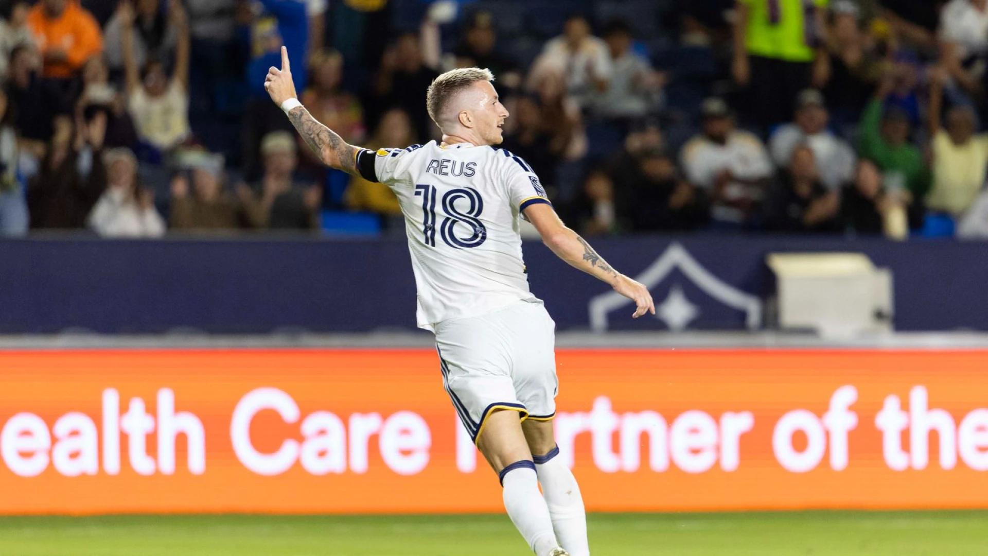 LA Galaxy Shutout Portland 2-0 at Home