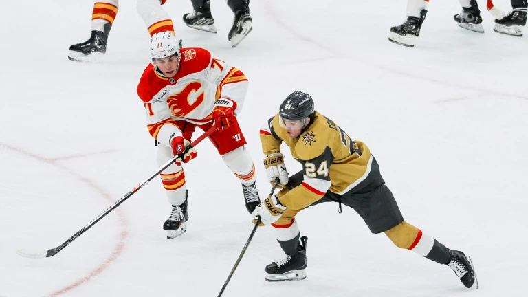 TST Images: Knights defeat Flames, 6-2, at T-Mobile Arena