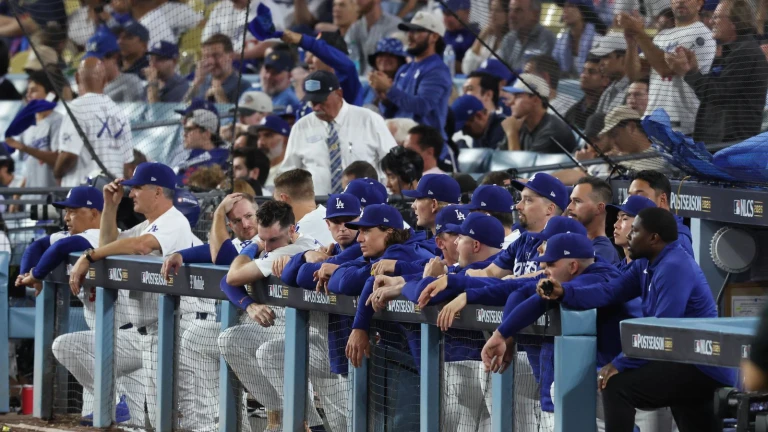 Dodgers eliminated as Brewers complete NLCS sweep