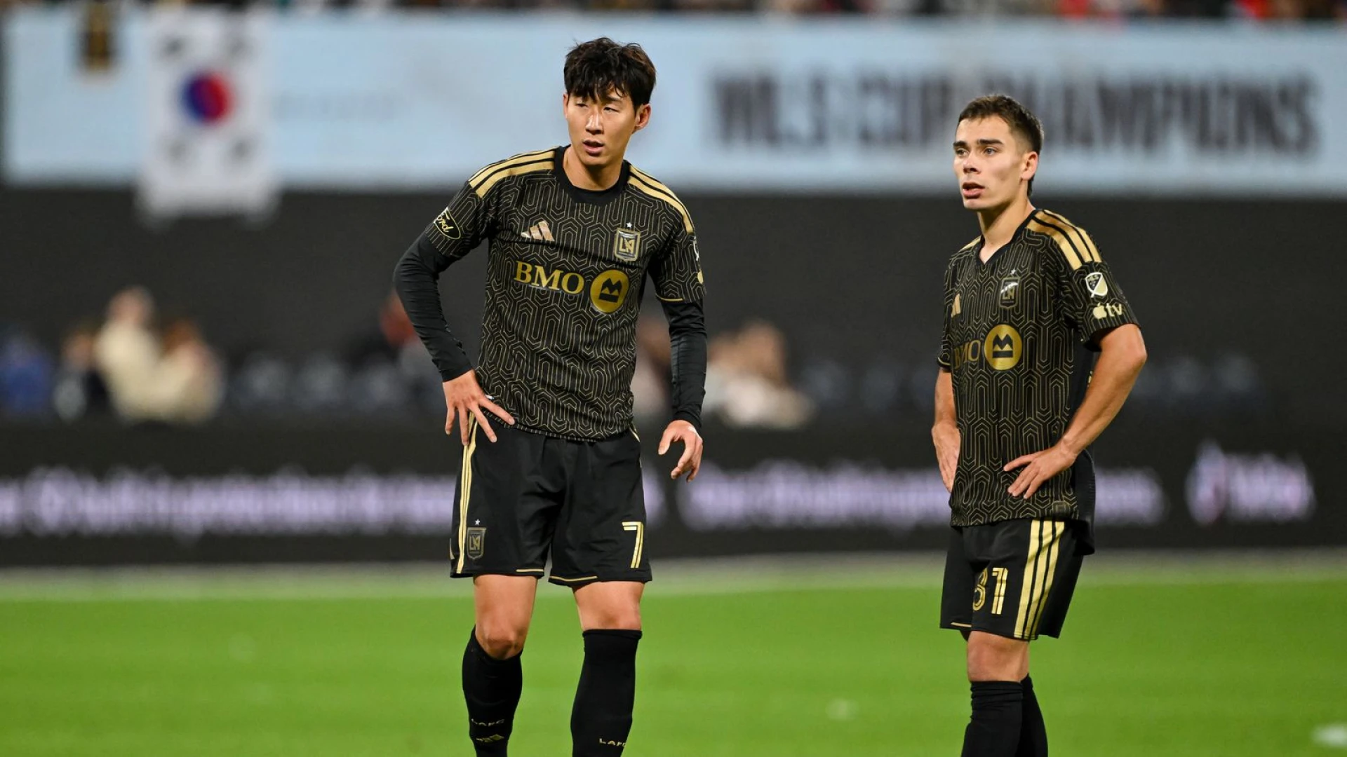 Walta scores first LAFC goal in draw at NYCFC