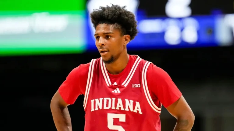 Hoosiers and Tar Heels Meet in Indy for Exhibition Match