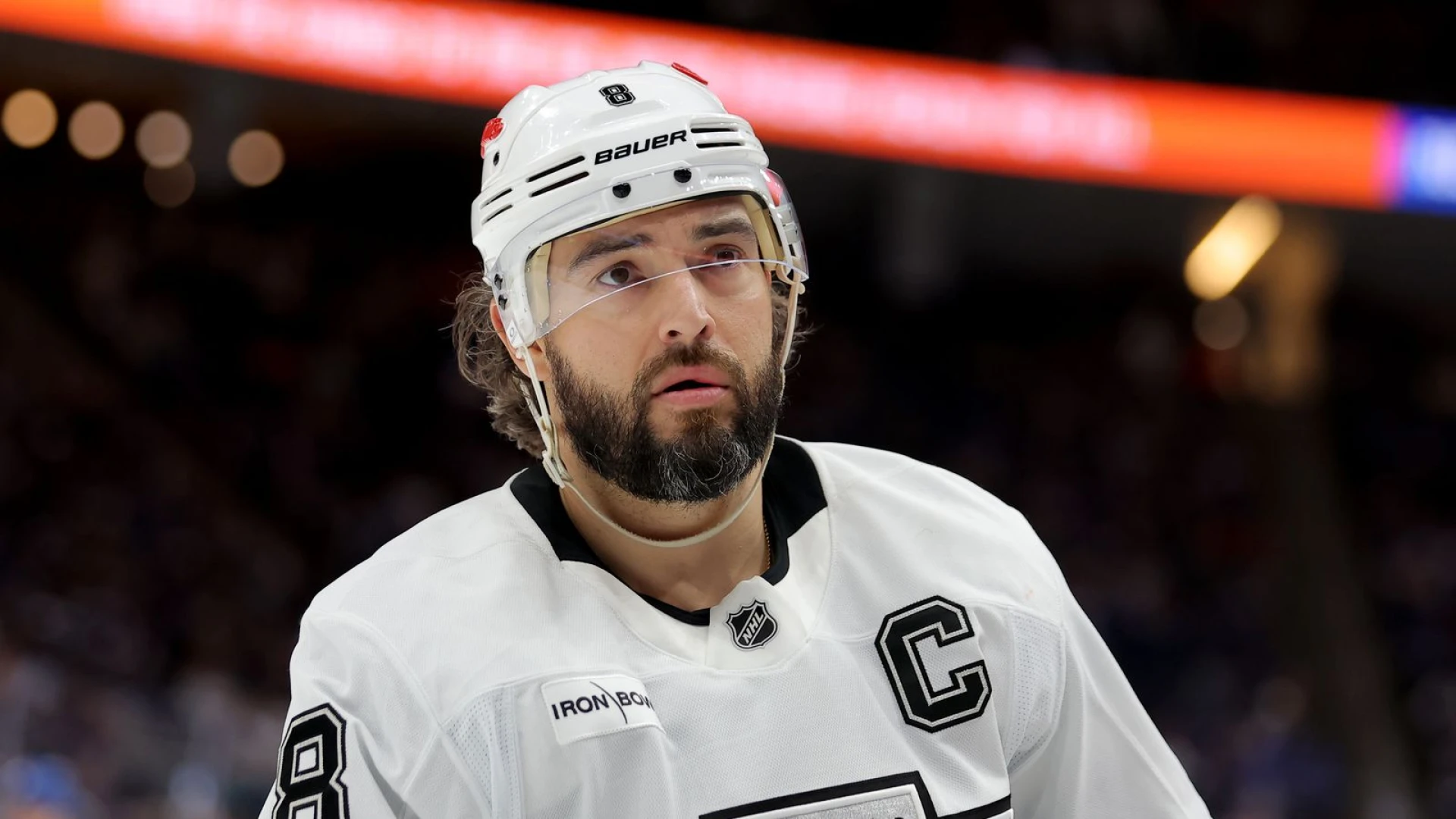 Kings edge Islanders 3-2 on Clarke goal in overtime