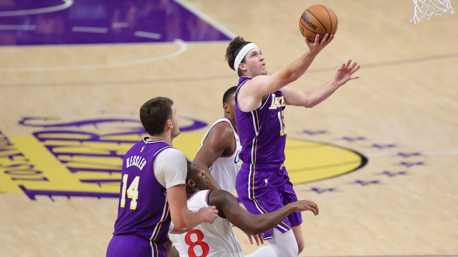 Lakers at Jazz: What to watch in first road game