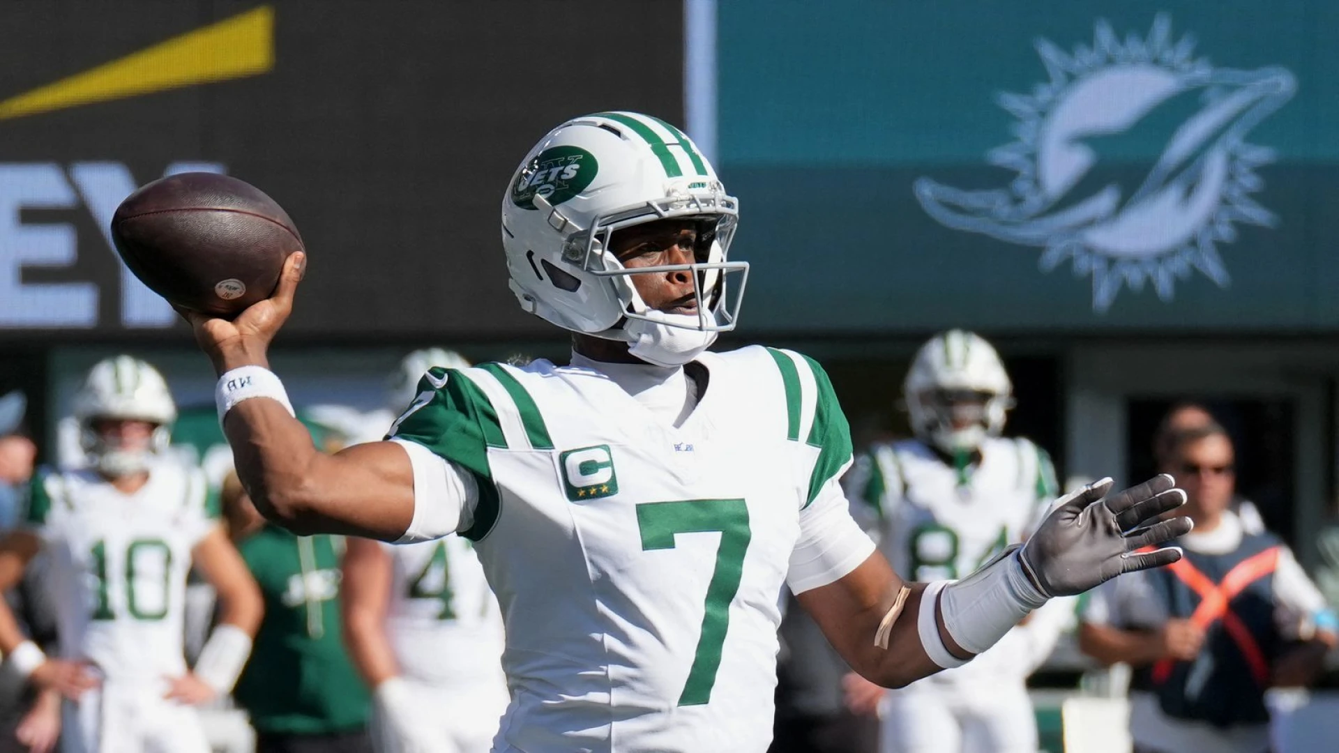 Raiders-Jets more than renewing acquaintances with Smith