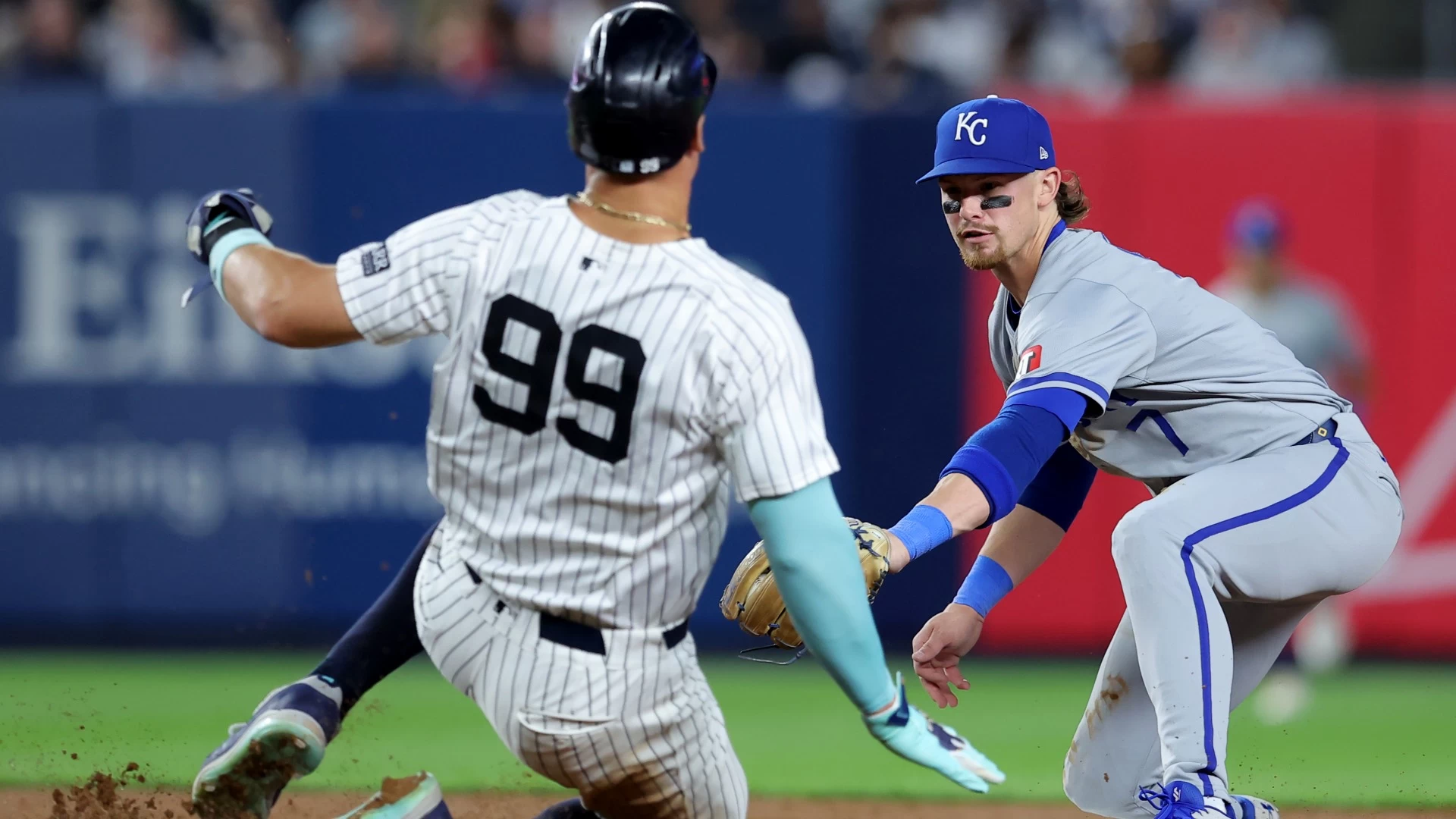 Royals vs. Yankees: Series Finale Clash and Player Insights