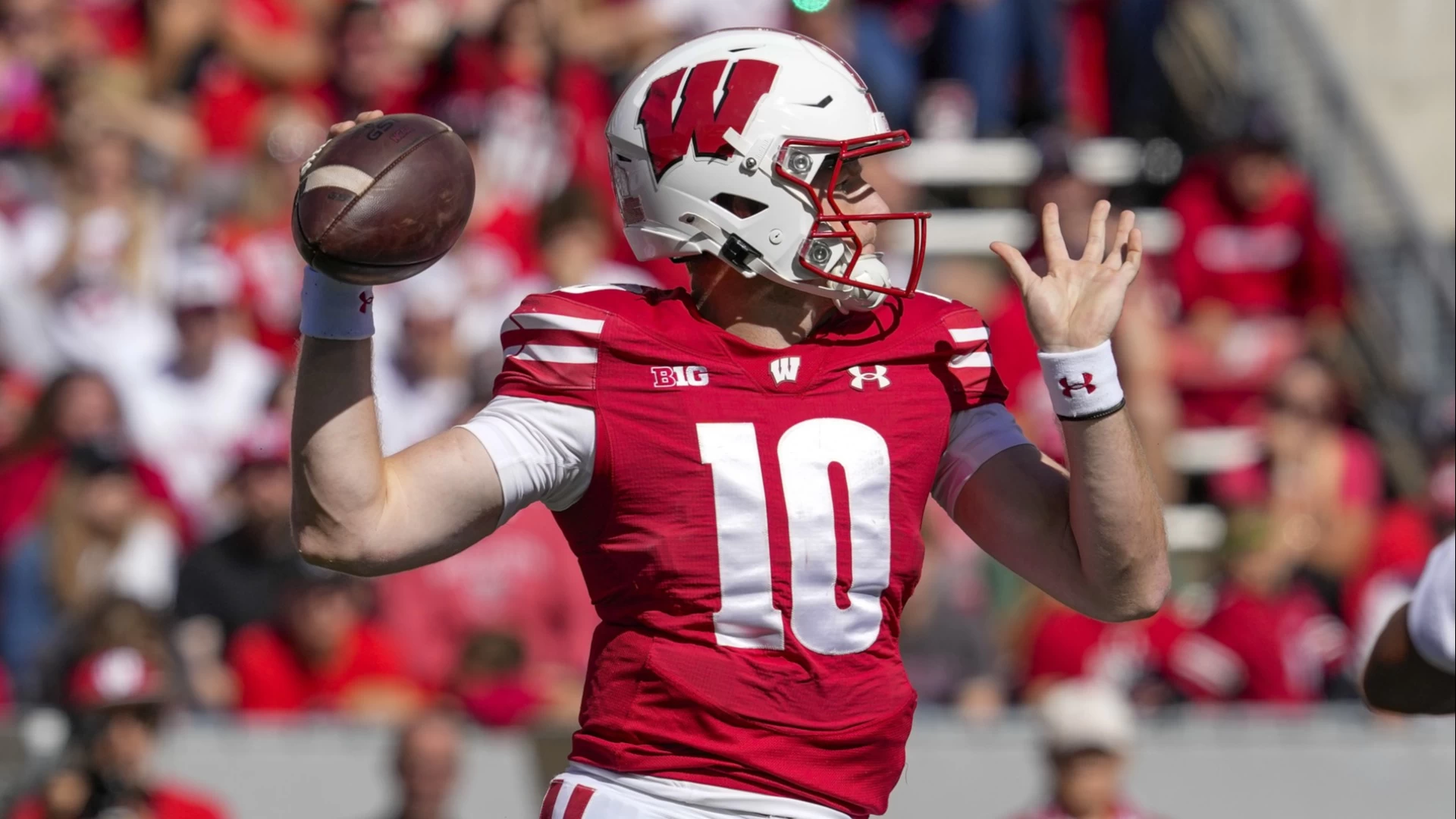 Alabama vs. Wisconsin Game: Key Players & Predictions