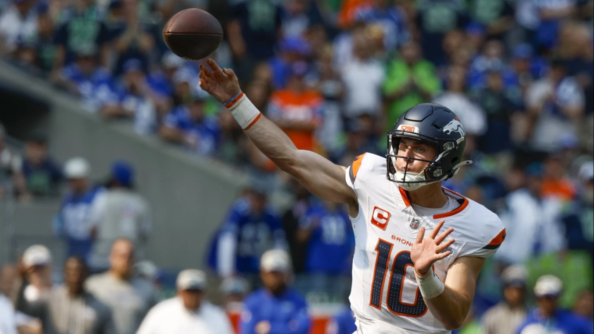 Rookie QBs Bo Nix and JaydenDaniels: Who Had the Better Start?