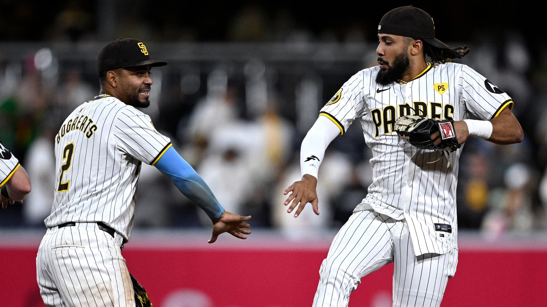 Padres vs. Astros: San Diego's Winning Streak Hits Four