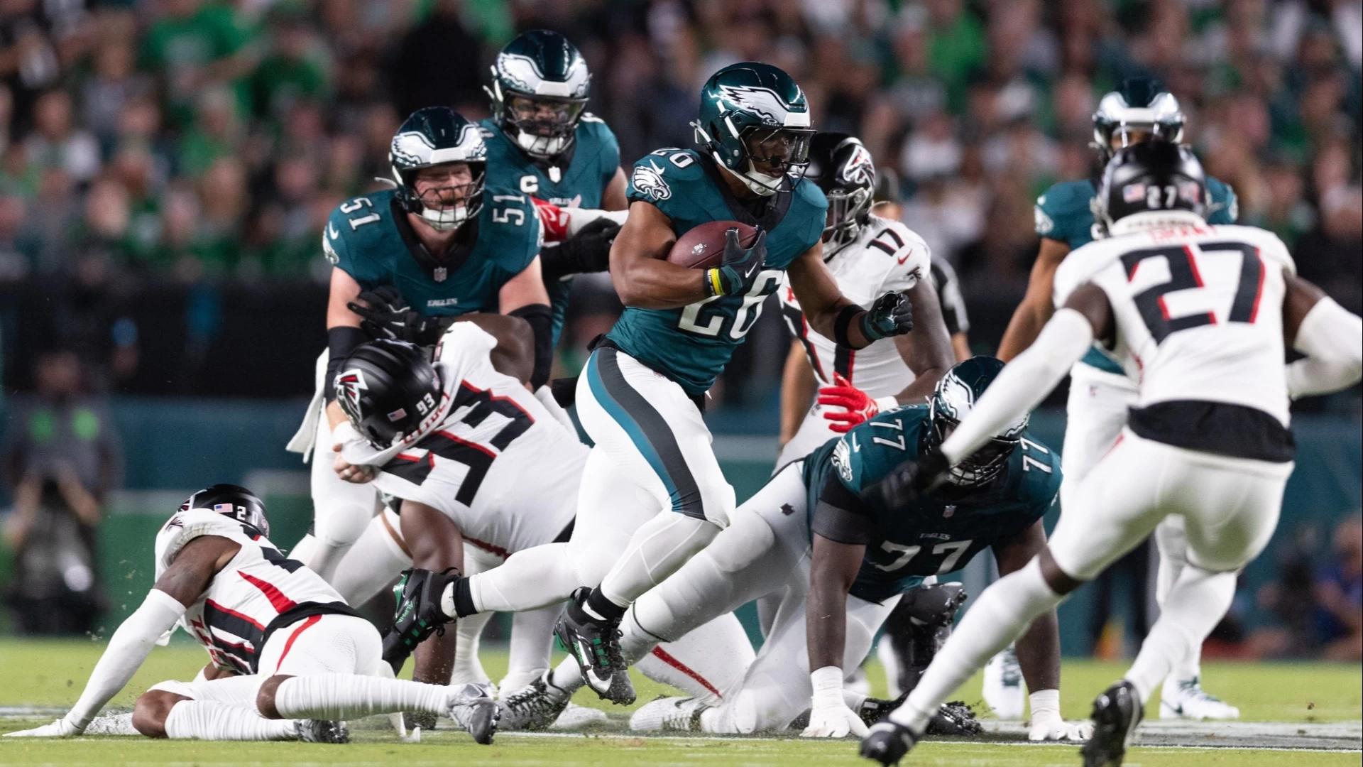 Falcons Defeat Eagles 22-21 in a Nail-Biting Finish