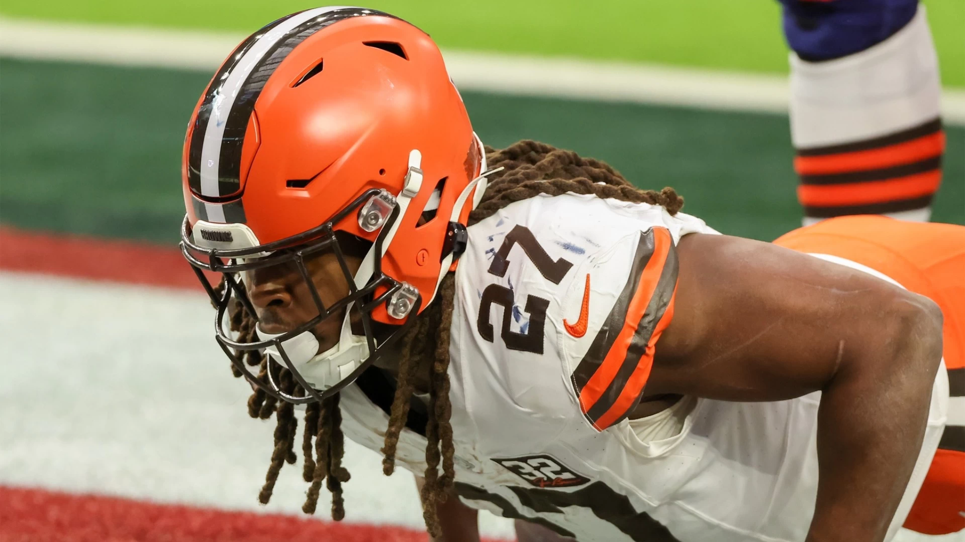 Kareem Hunt Rejoins Chiefs Amid Isiah Pacheco's Absence