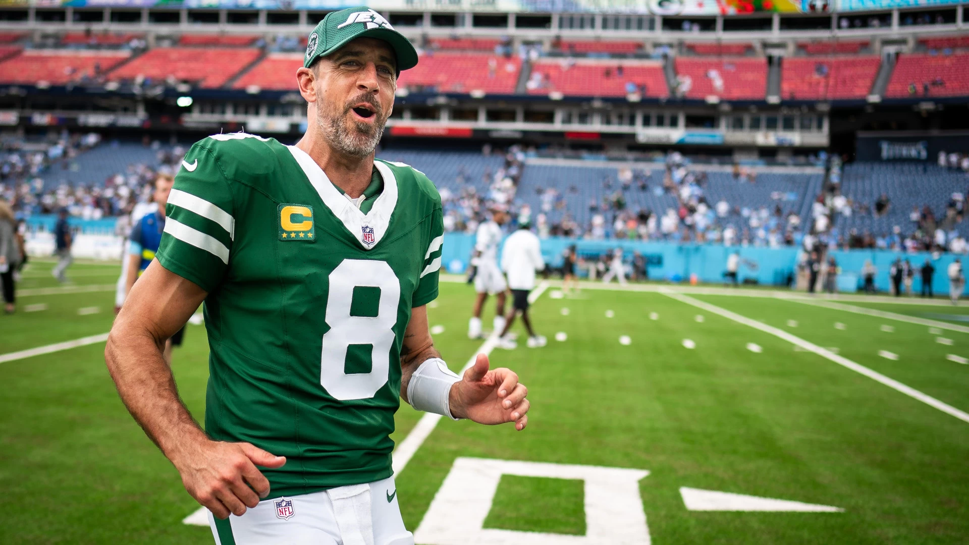 Aaron Rodgers Returns for Jets' Home Game Against Patriots