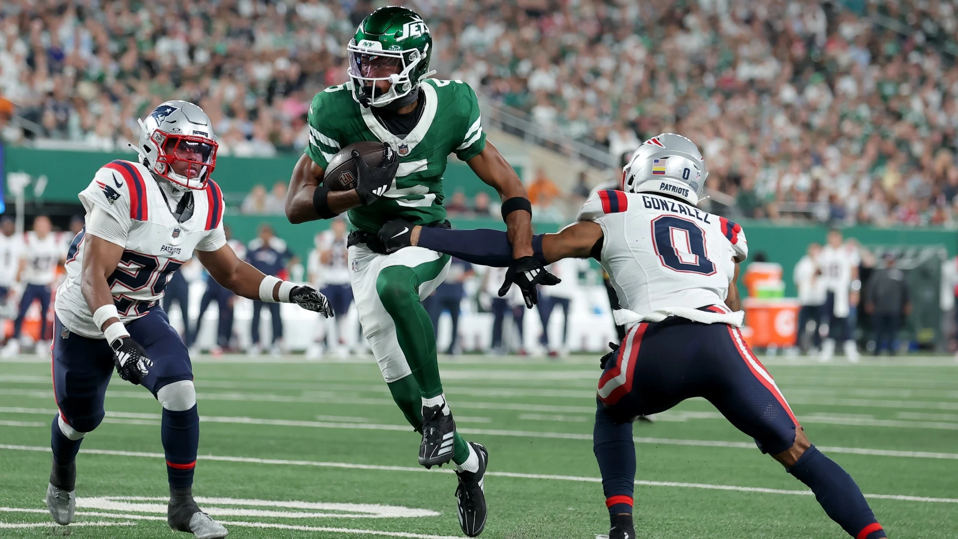 Jets Take Down Patriots in Convincing Fashion on Thursday Night