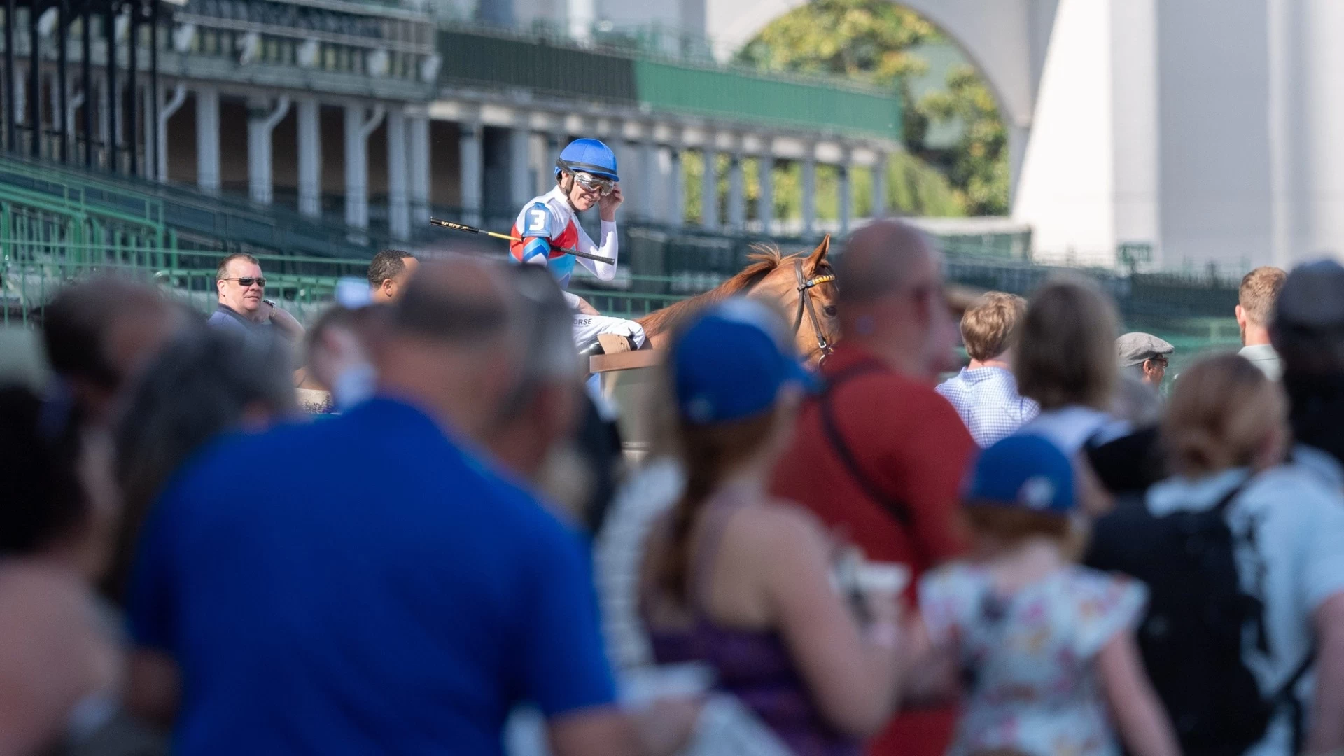 Top Horse Racing Tips for Multiple Tracks This Weekend