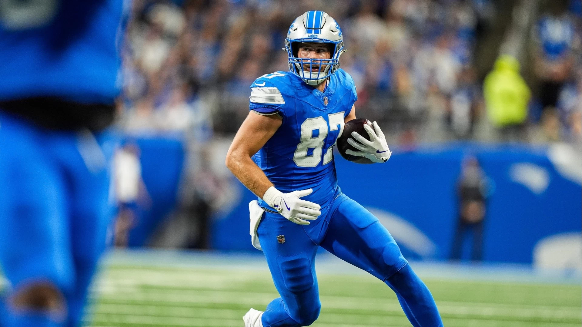 Fantasy Football Insights: Sam LaPorta and NFL Week Review
