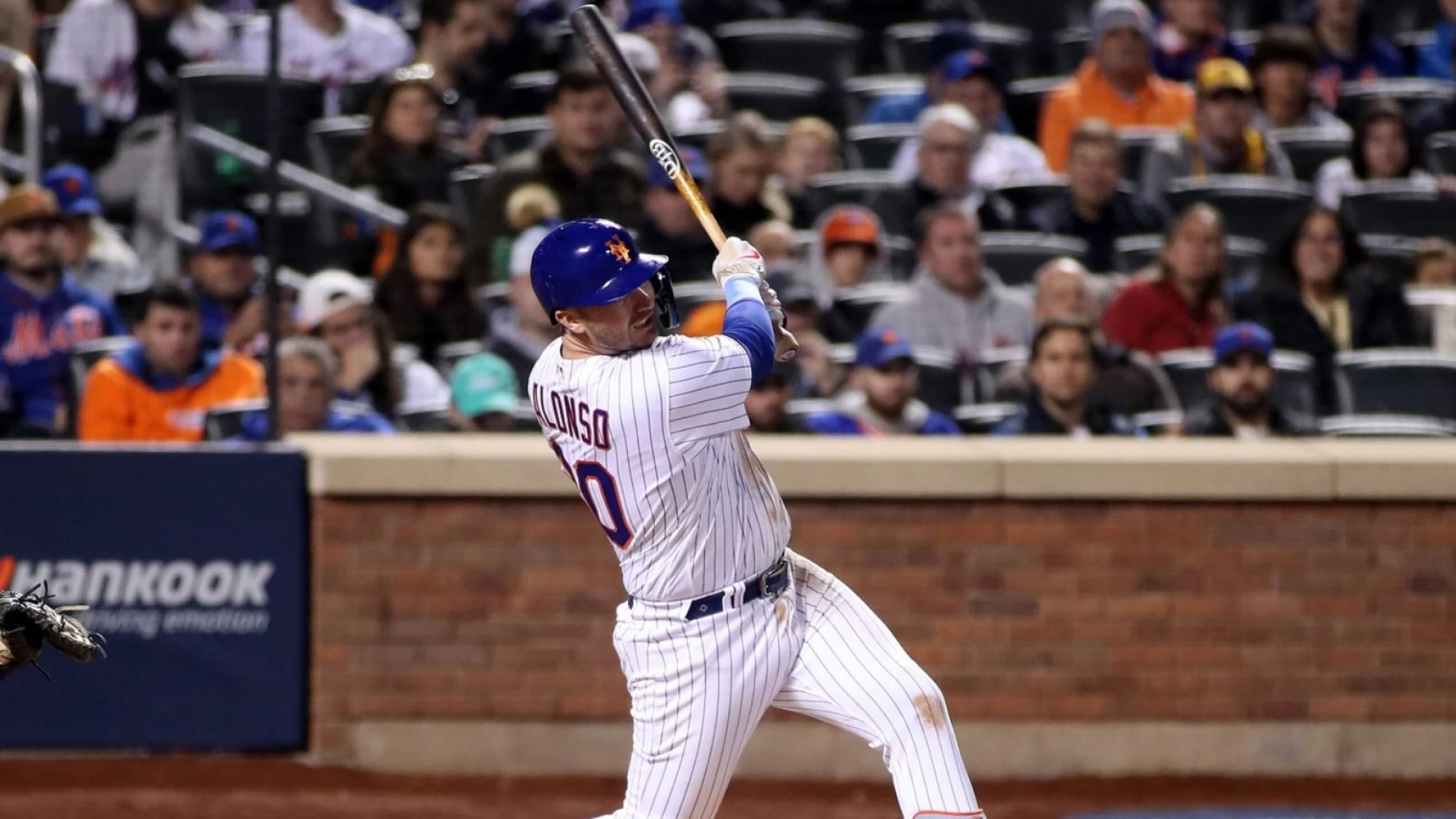 MLB's Best Bets: Division Clashes & Wild Card Races