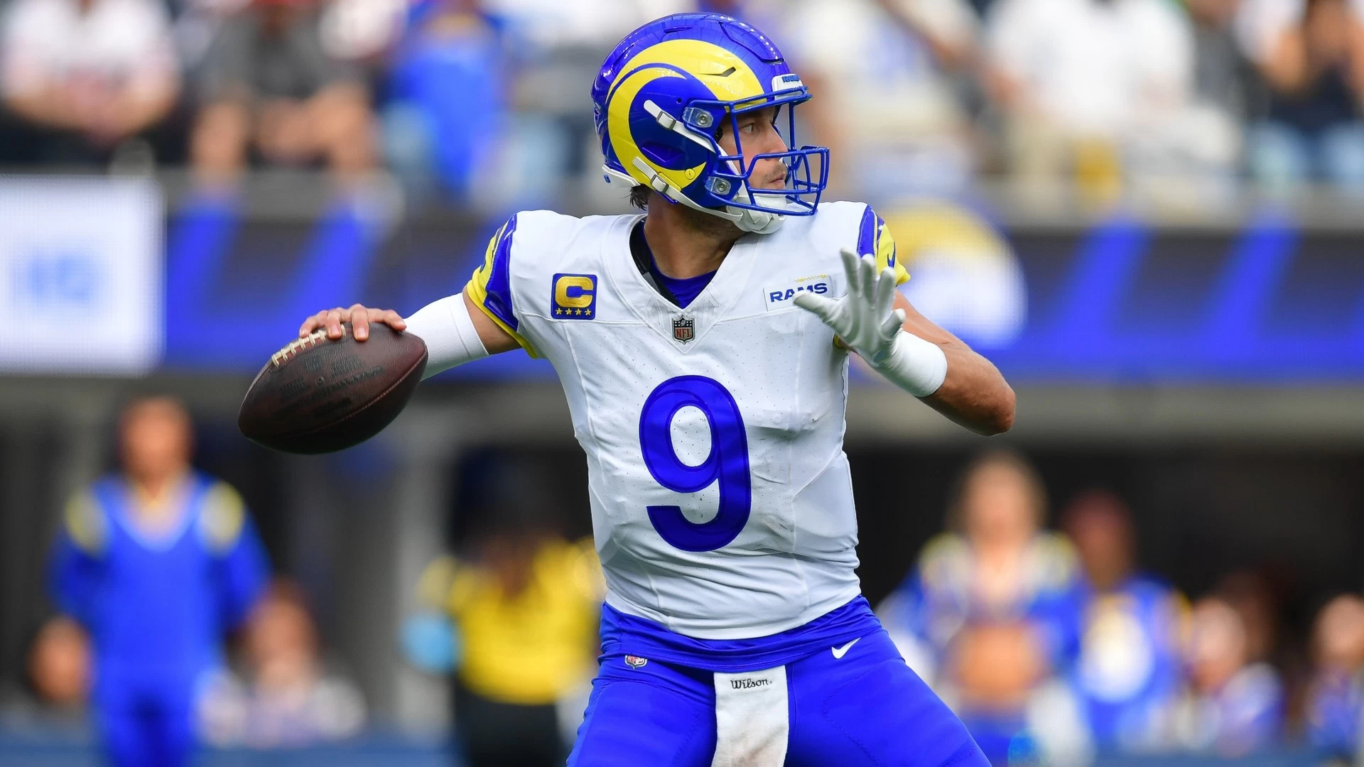 Bears vs Rams: 2.5 Point Spread and Game Predictions