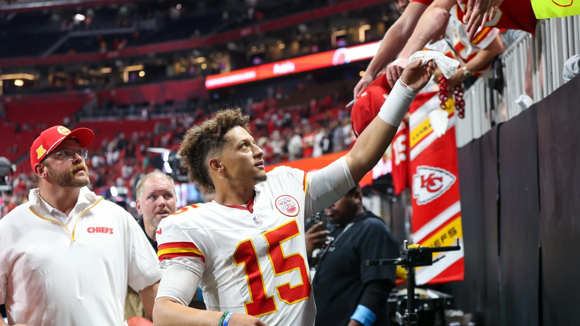 AFC & NFC Favorites Update: Chiefs, Niners Lead Odds