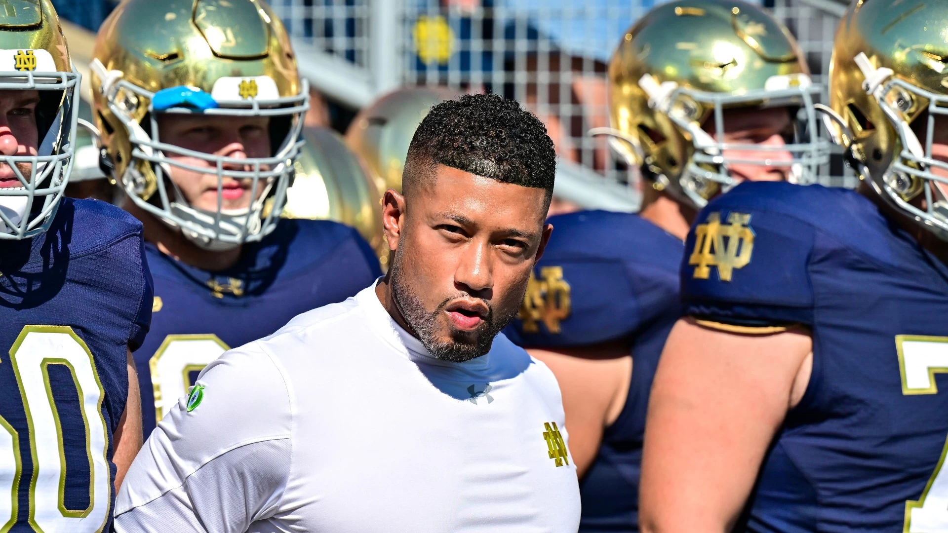 Notre Dame vs. Louisville: Key Matchup for College Playoff