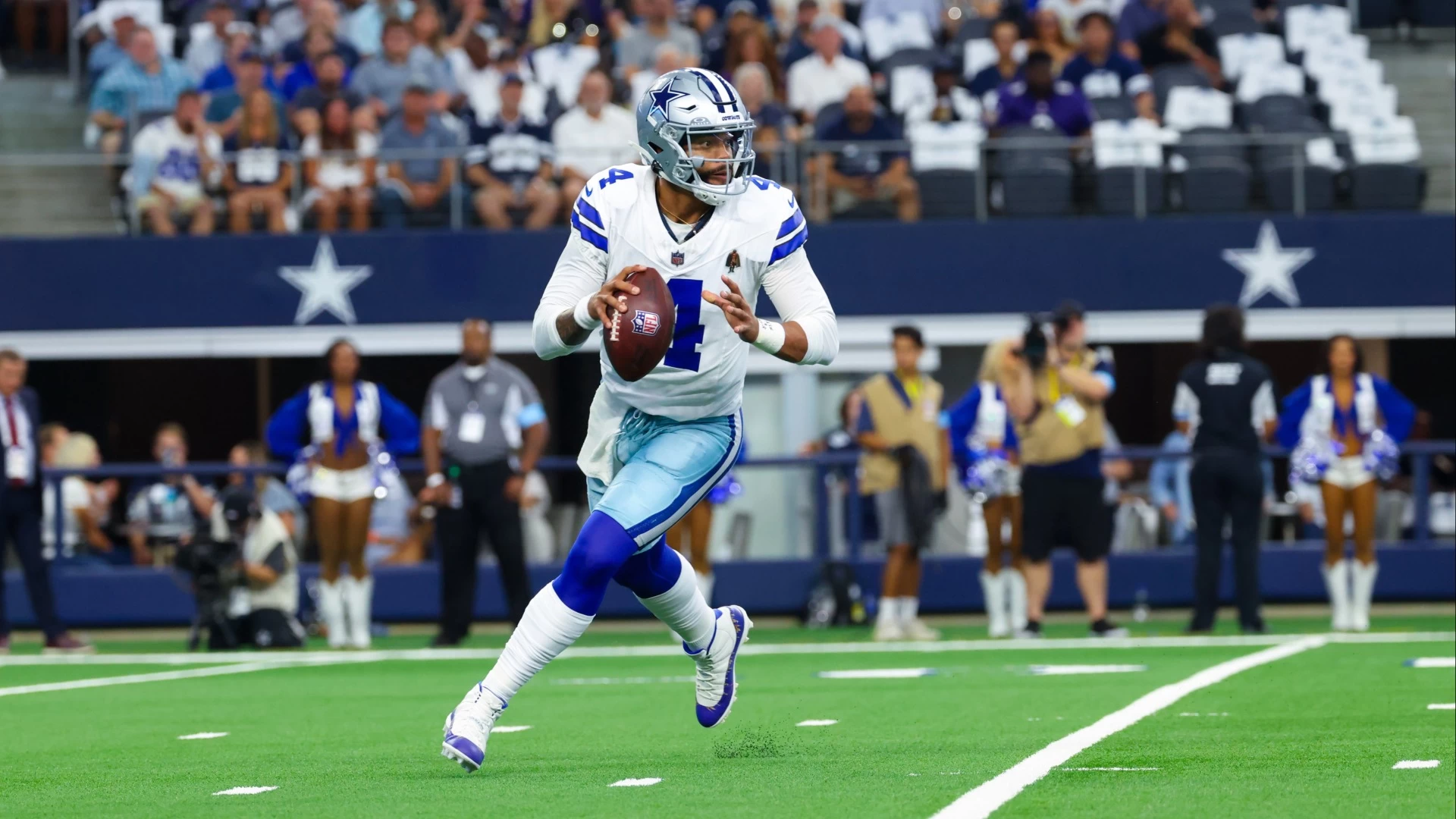 Dak Prescott Historically Dominates Giants: Aiming for 13th Win