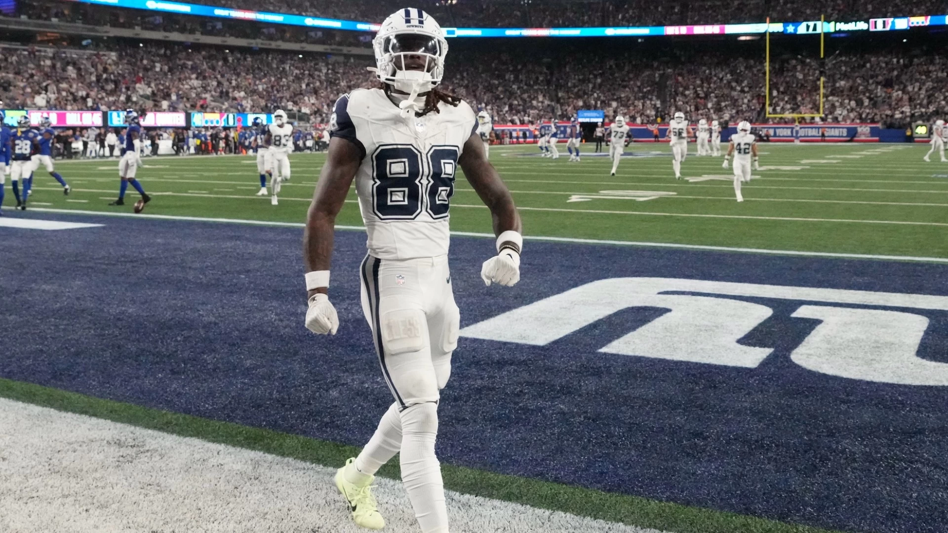 Cowboys Clinch 20-15 Victory Over Giants: Key Highlights