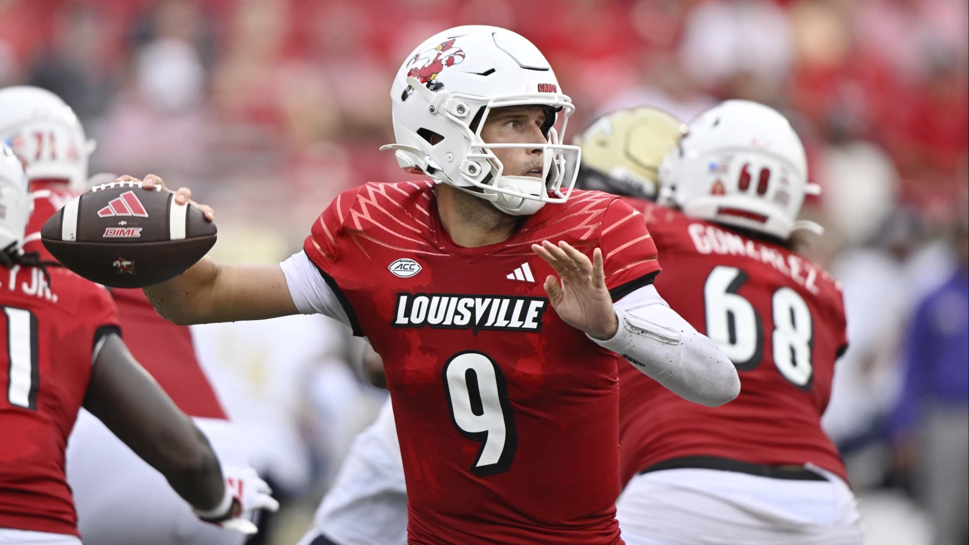 Louisville vs. Notre Dame Football Preview: An Exciting Clash