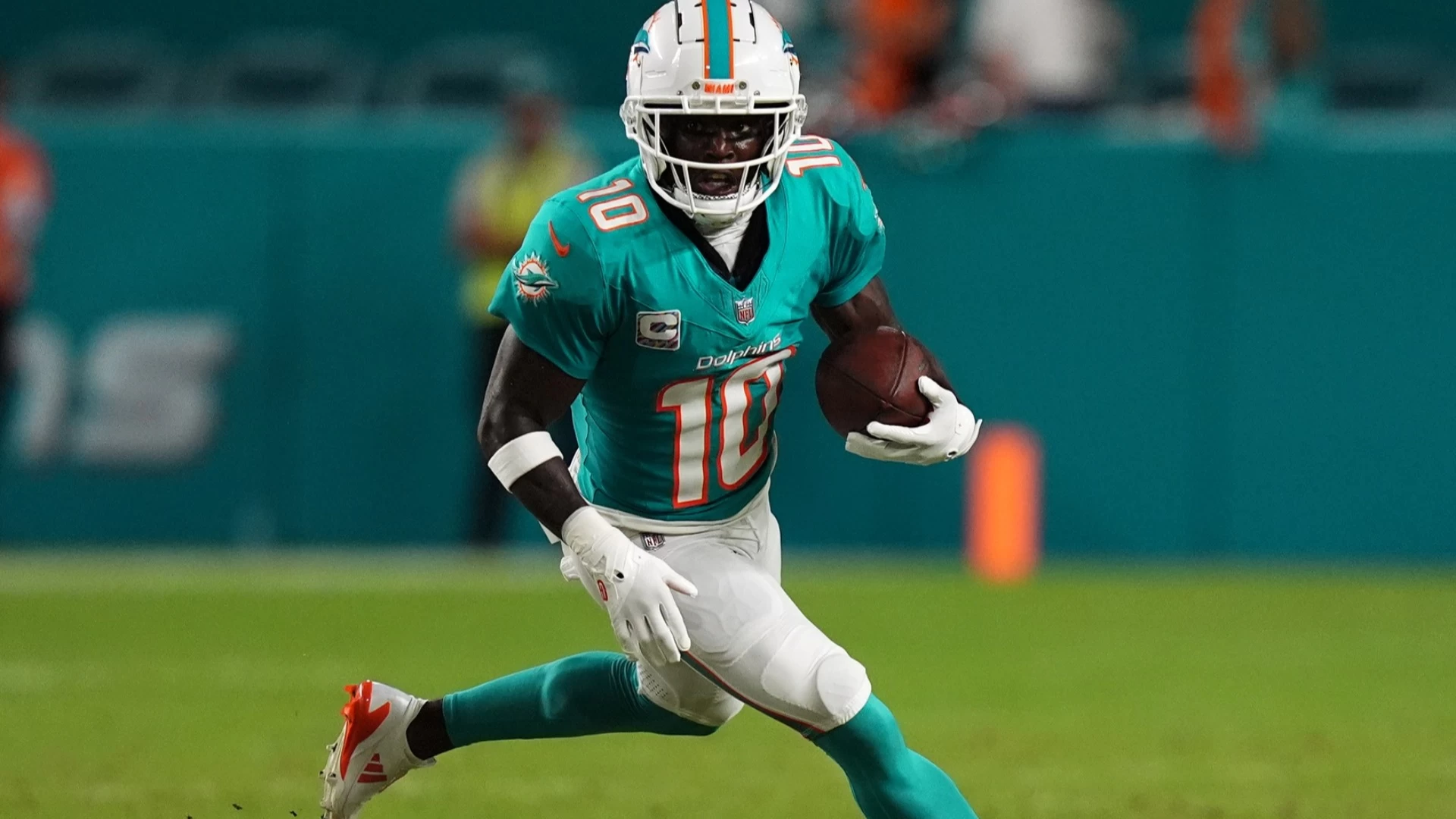 Dolphins' Struggles Escalate as Titans Secure First Win