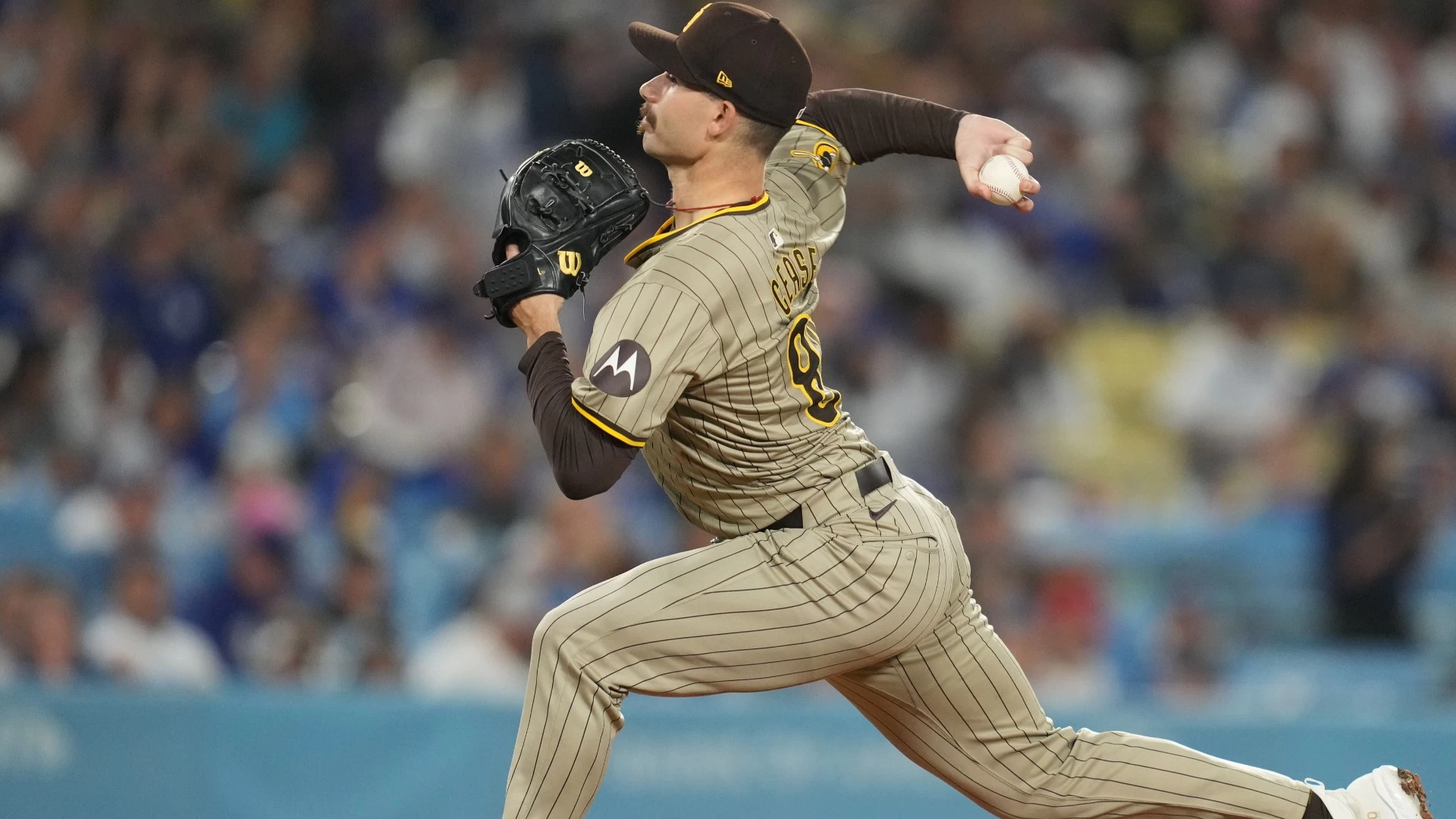 Weekend Sports: Yankees, Dodgers in Key Baseball Games