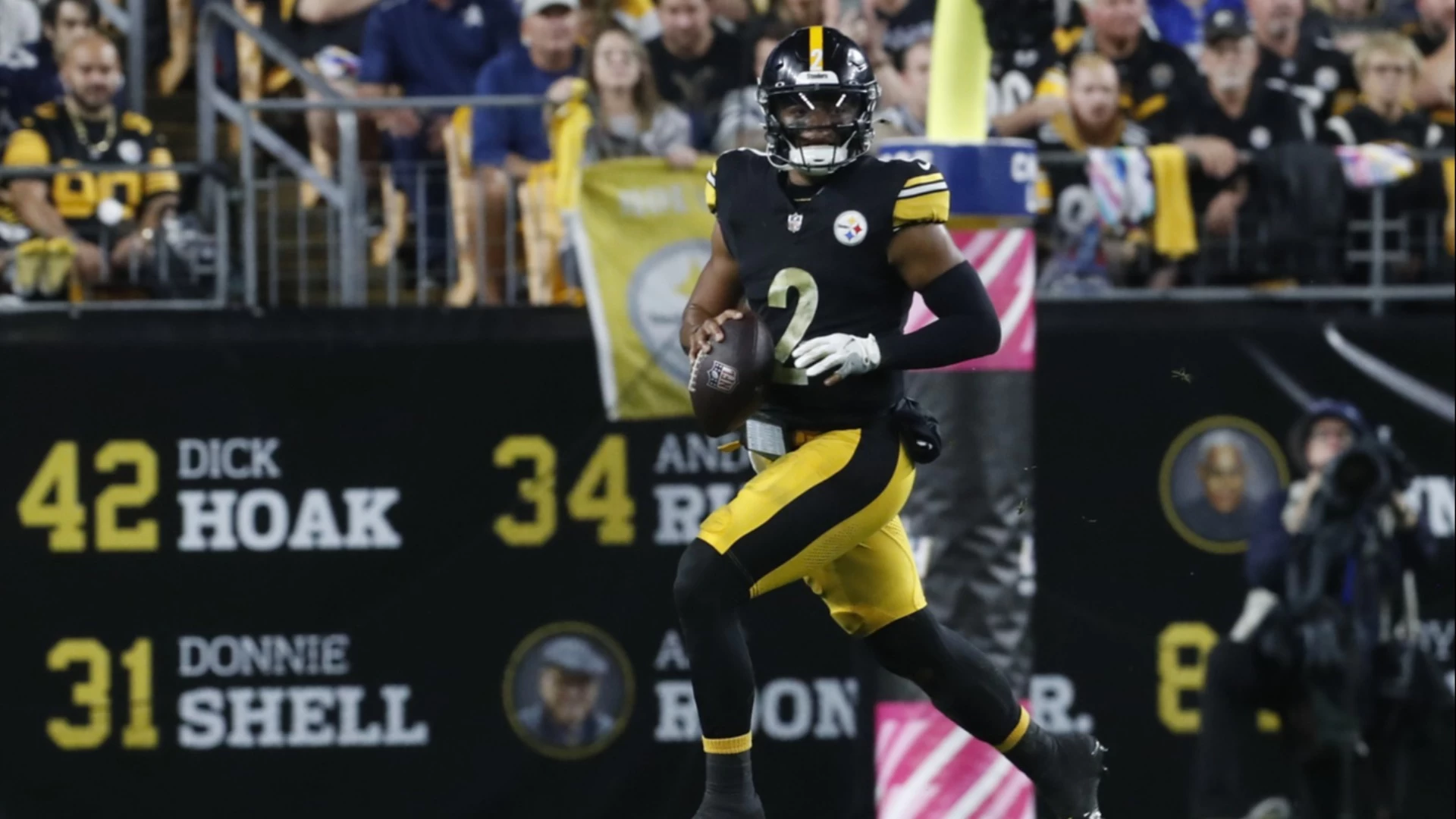 Justin Fields' Impact on Steelers & Russell Wilson's Role