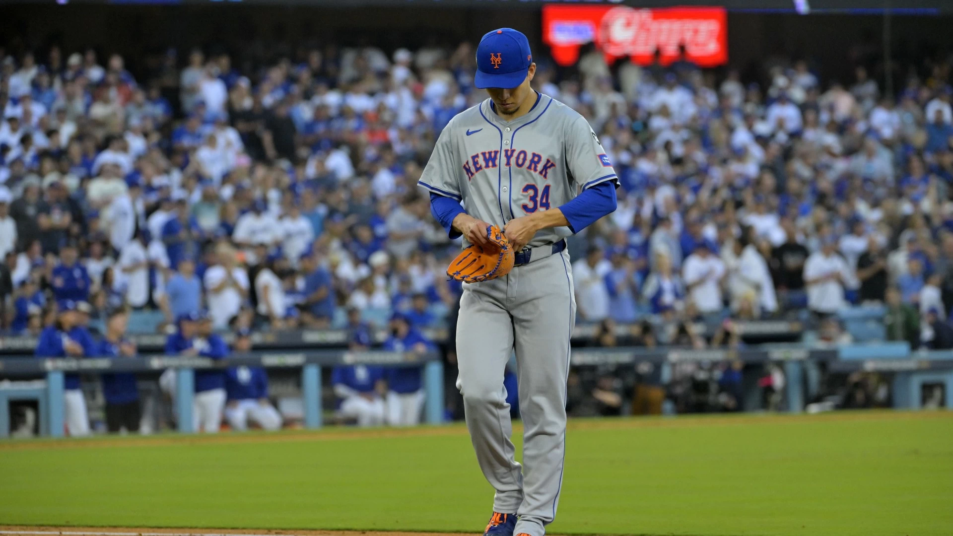 Mets Struggle in Game One as Kodai Senga Falters Badly